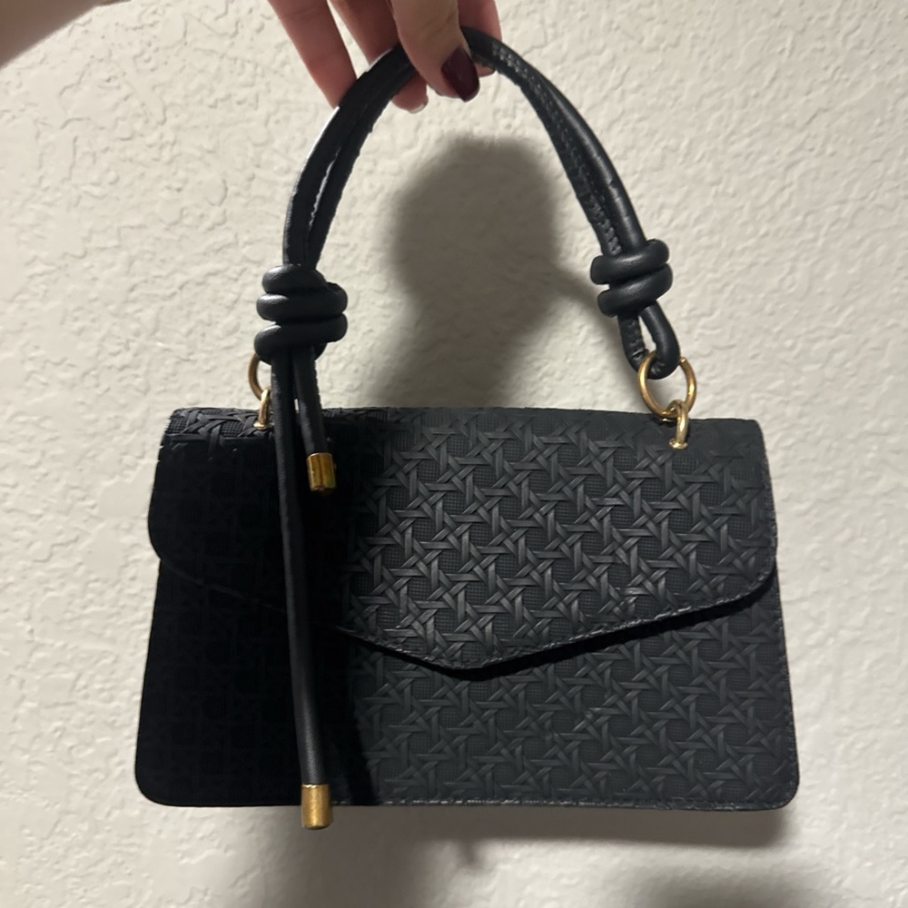 Elegant Black Handbag